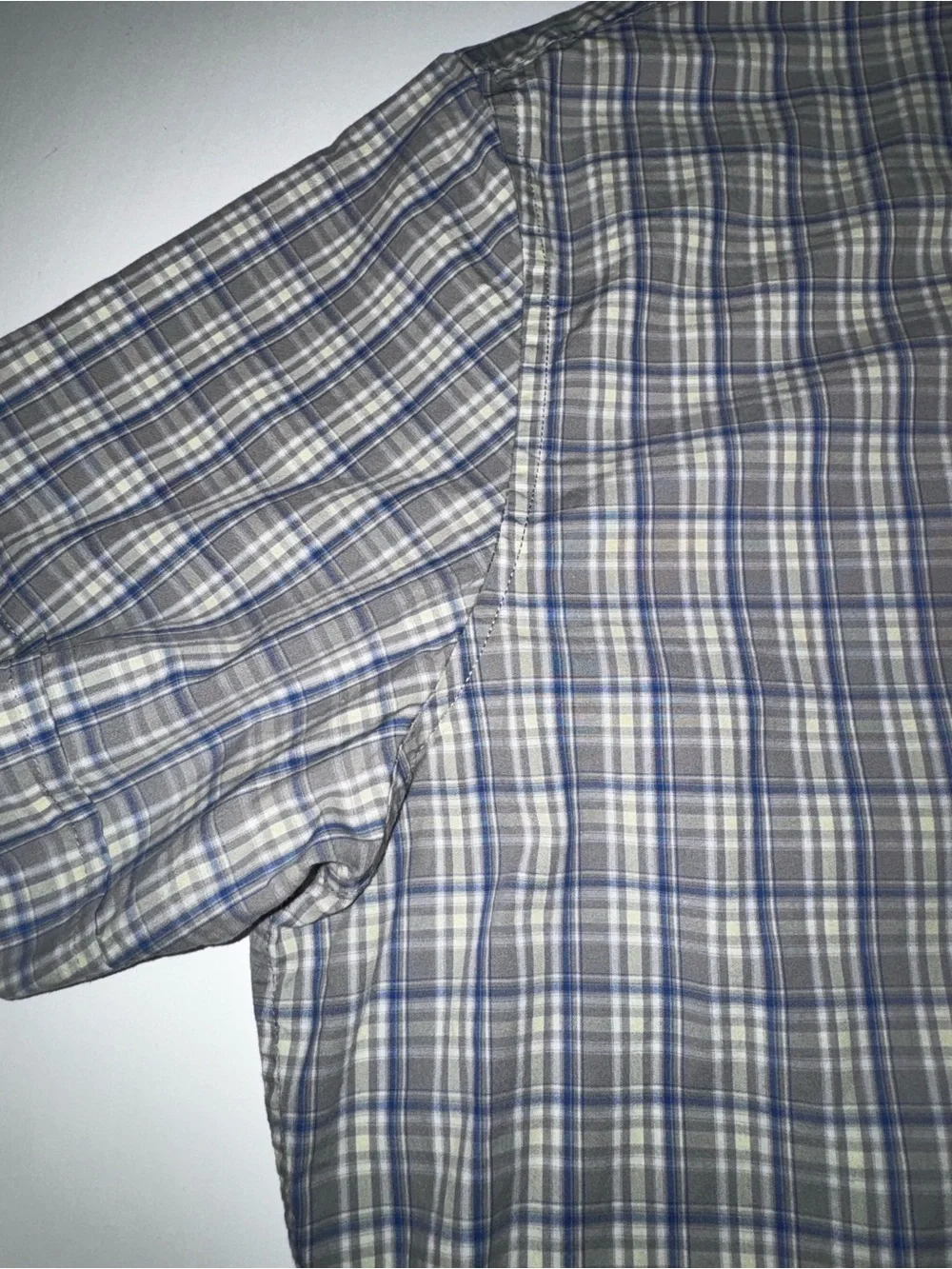 Banana Republic Men’s Plaid Button-Up Shirt, Short Sleeve, Point Collar, L